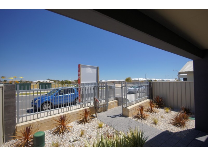 59 Adelong Avenue, Golden Bay WA 6174