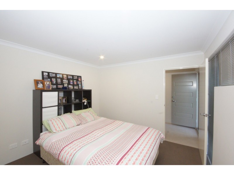 59 Adelong Avenue, Golden Bay WA 6174