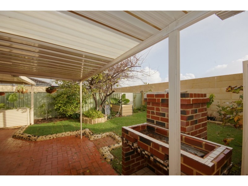 10 Charm Way, Atwell WA 6164