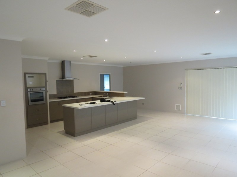 8  Tongaroo Blvd-LEASED!! MORE WANTED!!!, Success WA 6164