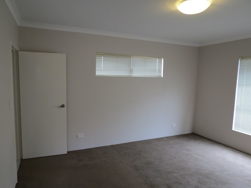 8  Tongaroo Blvd-LEASED!! MORE WANTED!!!, Success WA 6164