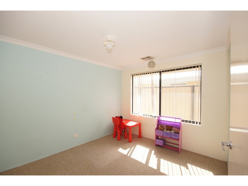 6 Monticola Gdns, Aubin Grove WA 6164