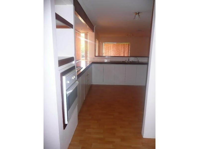 4 Lombe gardens – LEASED !! MORE WANTED!!, Atwell WA 6164