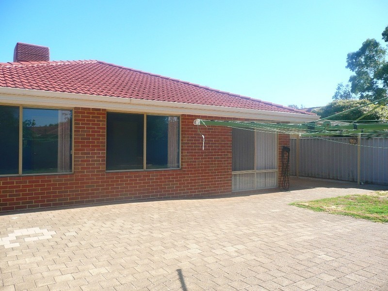 4 Lombe gardens – LEASED !! MORE WANTED!!, Atwell WA 6164