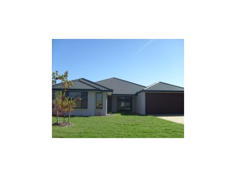 61 Concord Terrace, Atwell WA 6164