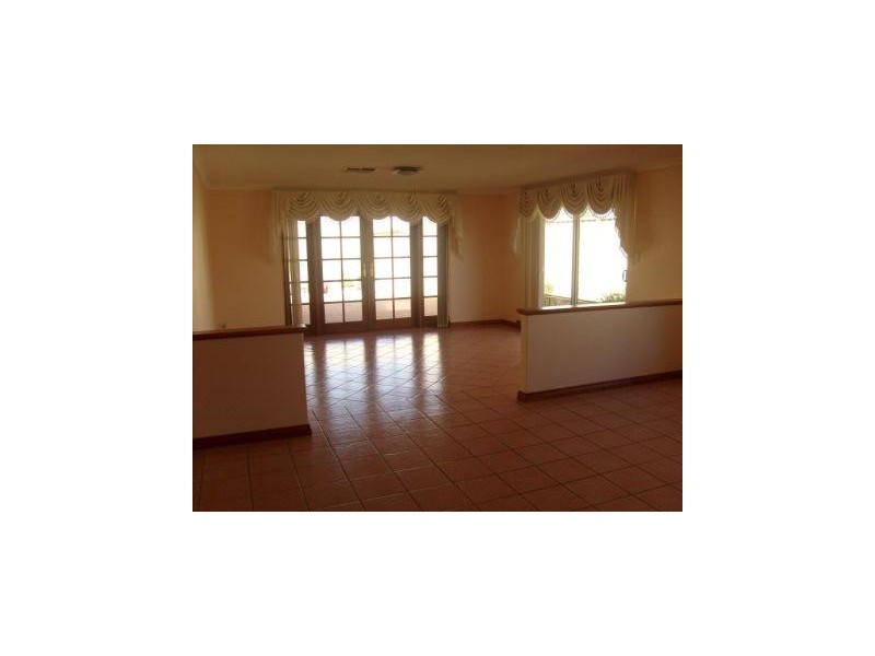 11 Lodge Court, Jandakot, Success WA 6164