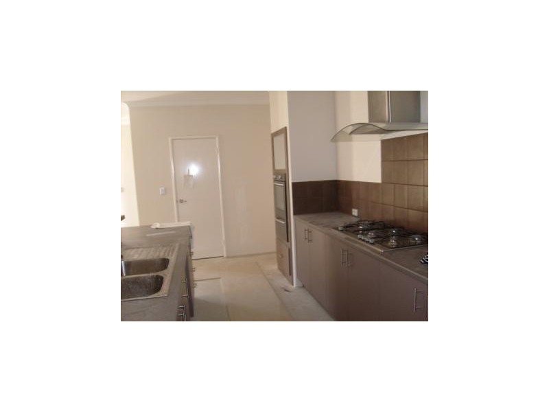 1 Dianella Road, Hammond Park WA 6164