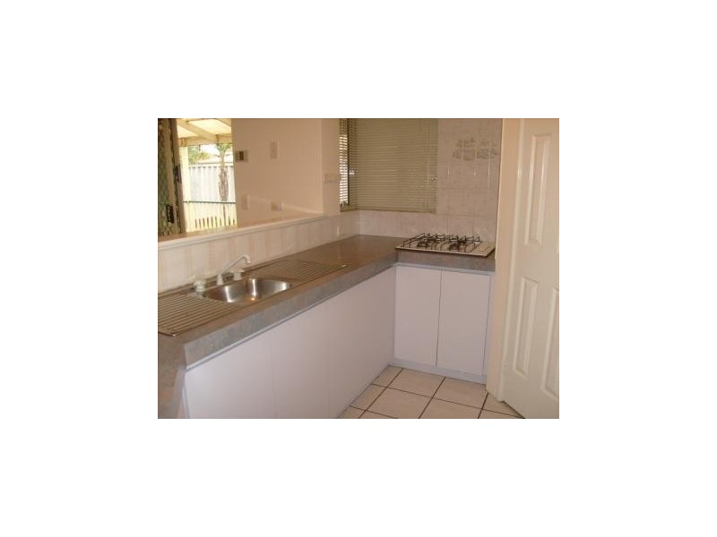 111 Brenchley Drive, Atwell WA 6164