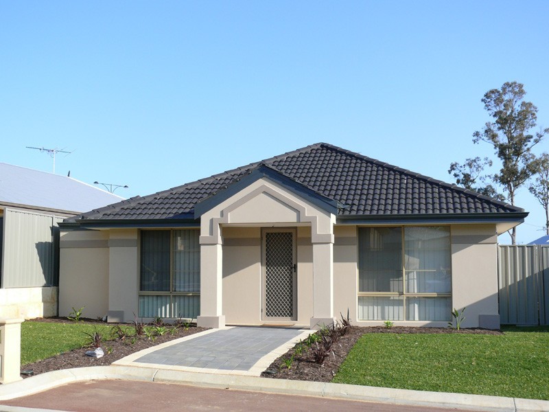 6 Wallingford Crescent, Wellard WA 6170