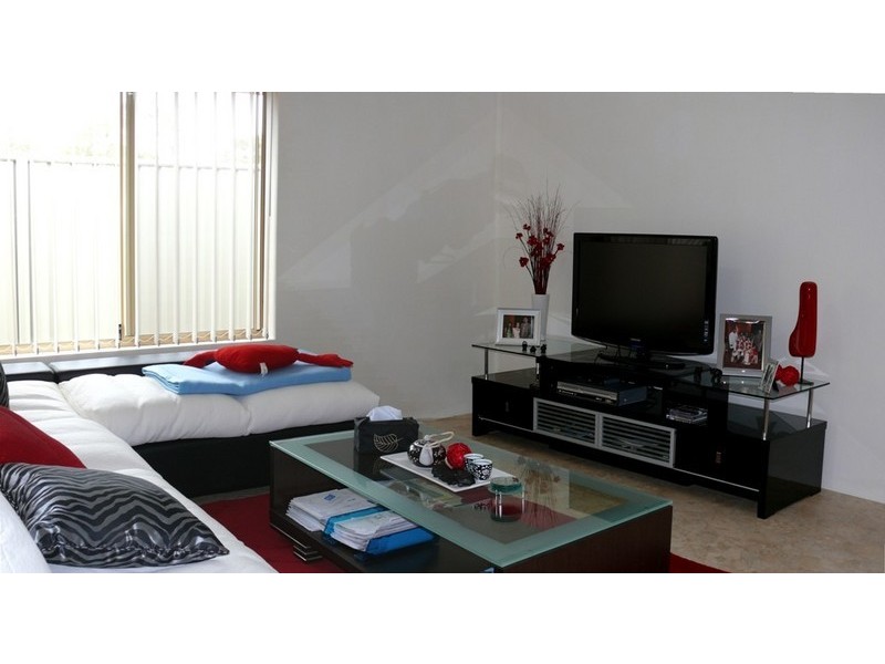 6 Wallingford Crescent, Wellard WA 6170