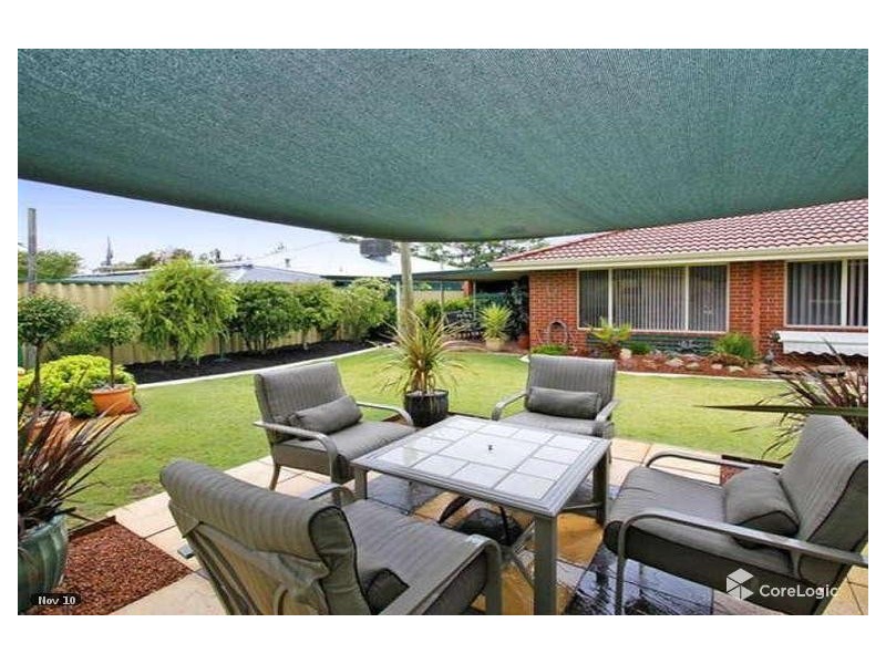 9 O’Farrell Close, Atwell WA 6164