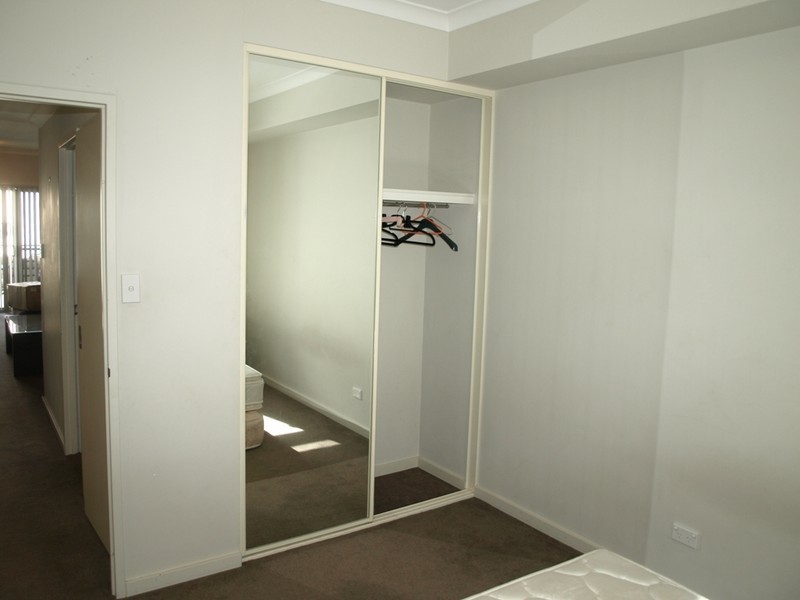 9/5 Ibera Way, Success WA 6164