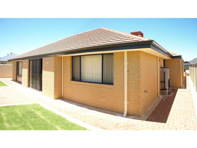 408 Wentworth Parade, Success WA 6164