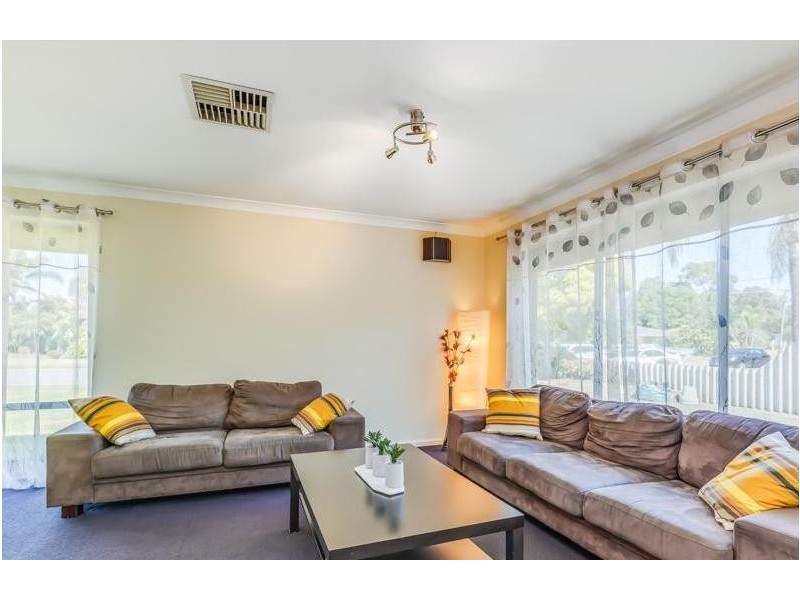 12 Michel Crescent, Gosnells WA 6110