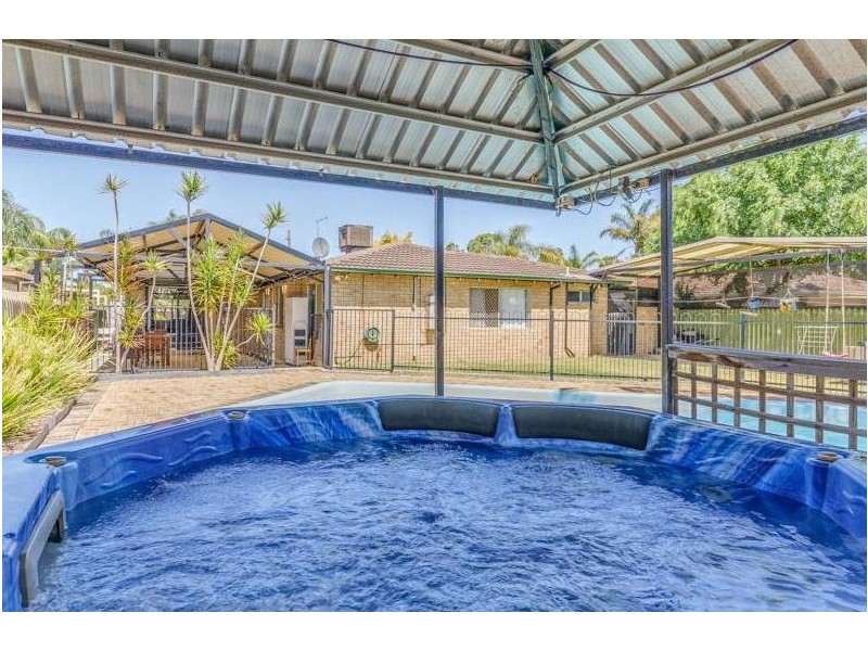 12 Michel Crescent, Gosnells WA 6110
