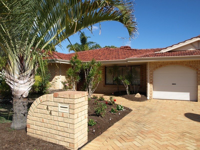 44 Freedman Way, Winthrop WA 6150