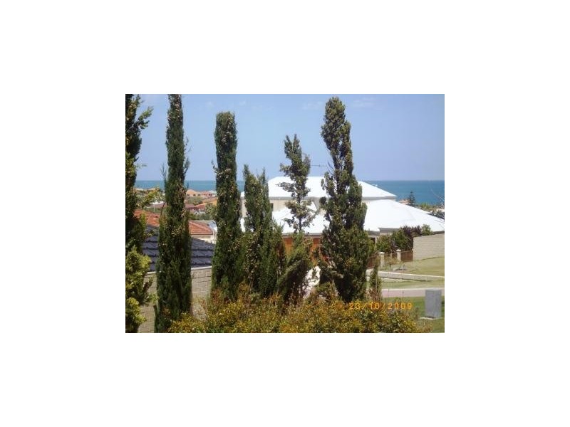 5 Carina  Loop, Ocean Reef WA 6027