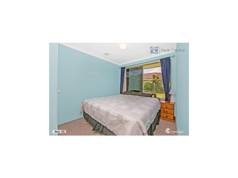 9 Dreier Court, Atwell WA 6164