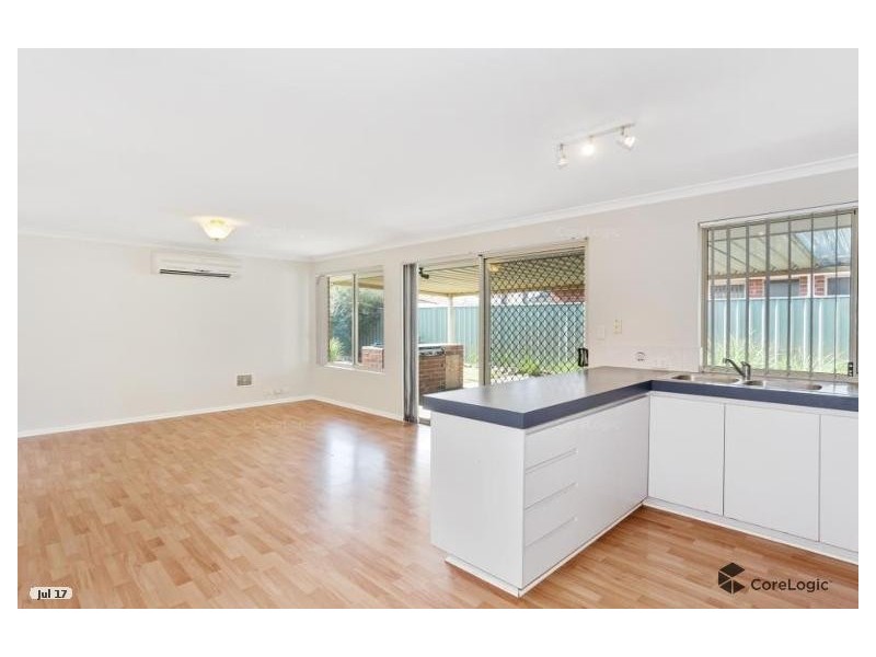 16 Dunnage Court, Atwell WA 6164