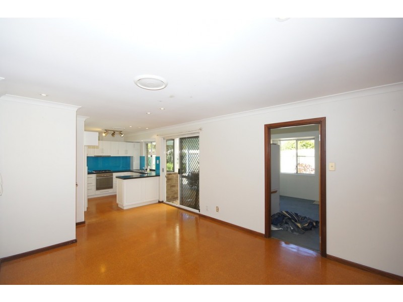 30 Whitnell Gardens, Murdoch WA 6150