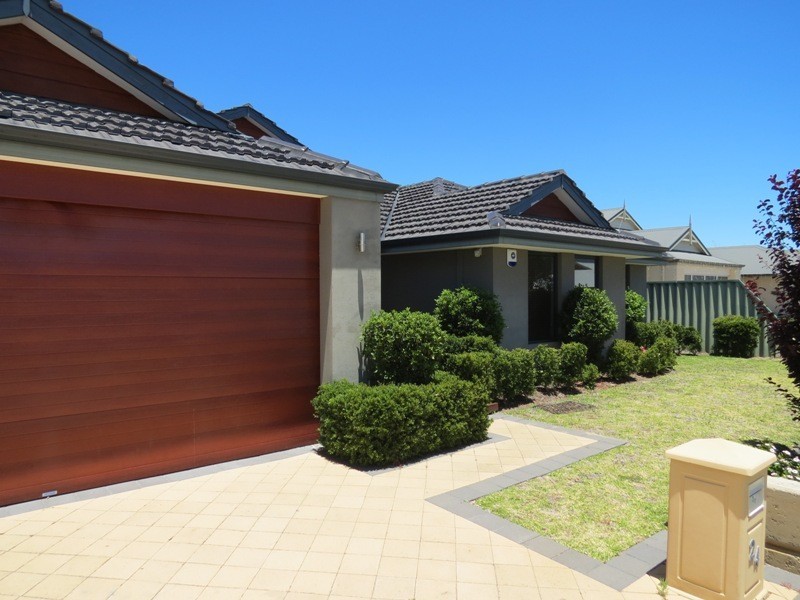 24 Brindabella Avenue, Aubin Grove WA 6164