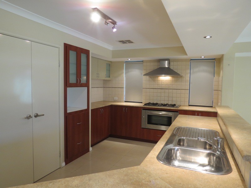 24 Brindabella Avenue, Aubin Grove WA 6164