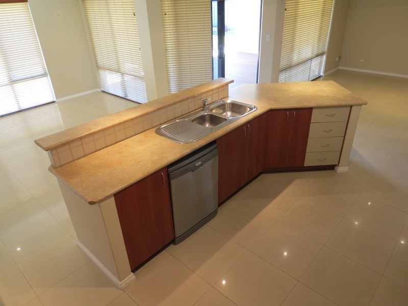 24 Brindabella Avenue, Aubin Grove WA 6164