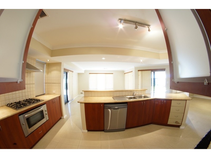 24 Brindabella Avenue, Aubin Grove WA 6164