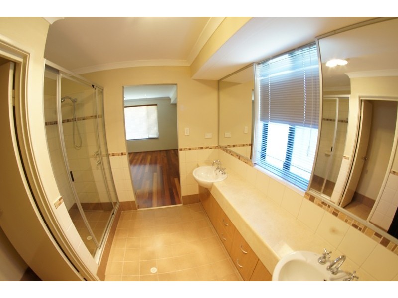 24 Brindabella Avenue, Aubin Grove WA 6164