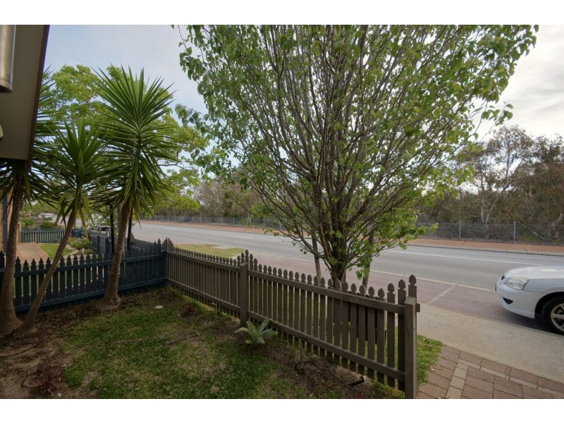 23 Aurora Drive, Atwell WA 6164