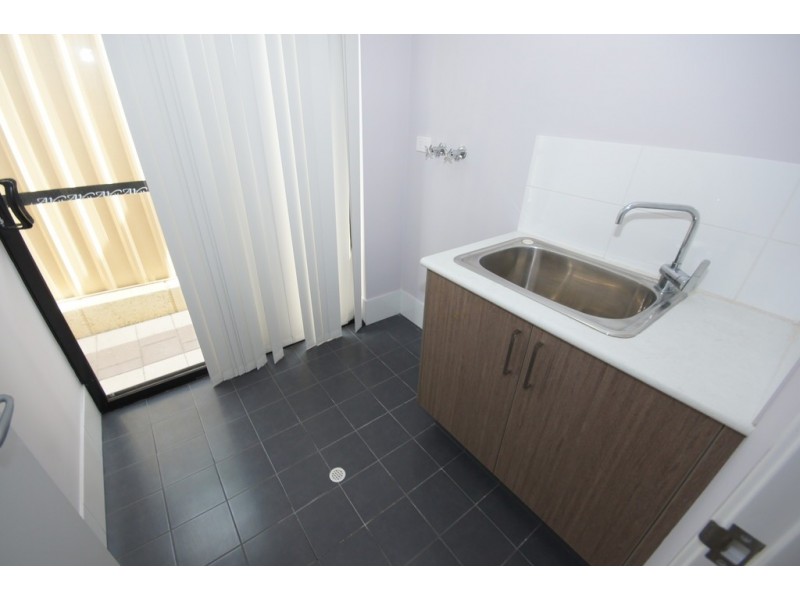 1/12 GOTHA WAY, Forrestfield WA 6058