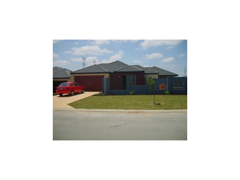 2/35 Barfield Rd, Hammond Park WA 6164