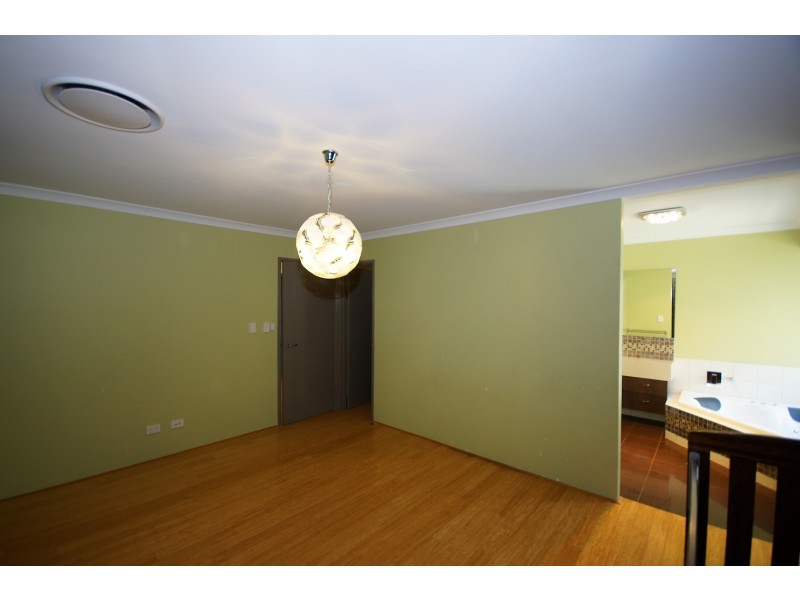 94 MACQUARIE BVD, Hammond Park WA 6164