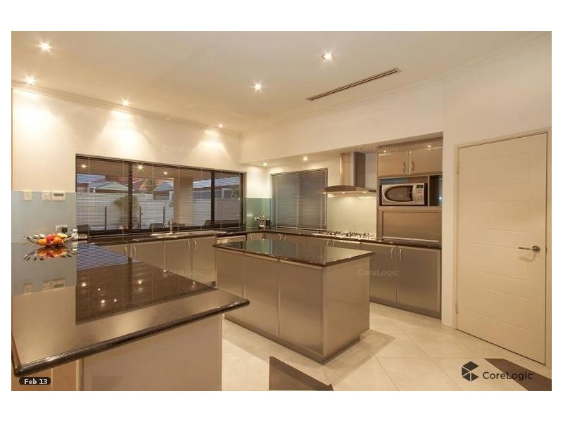 41 Macquarie Boulevard, Hammond Park WA 6164