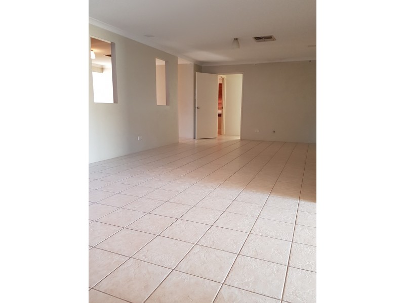 12 Barbados Link, Langford WA 6147