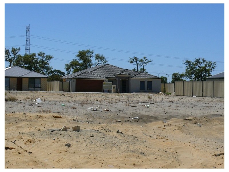 5 Kalbarri, Bertram WA 6167