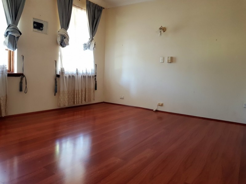 12 Tilston Close, Willetton WA 6155