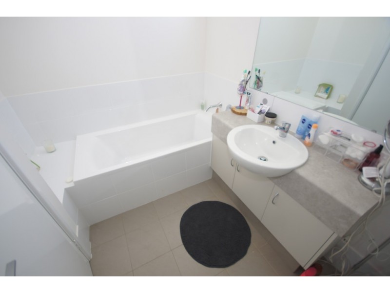 7/2 Pearson Drive, Success WA 6164