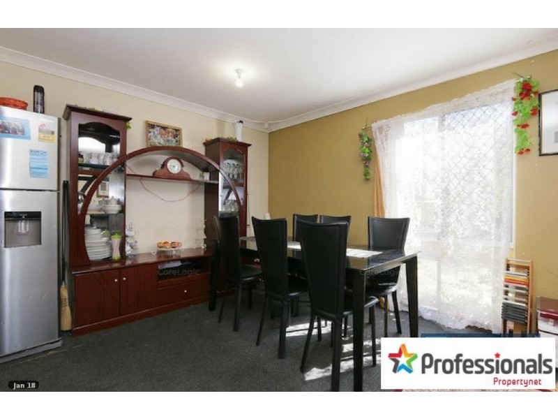 35 Hilton Crescent, Maddington WA 6109