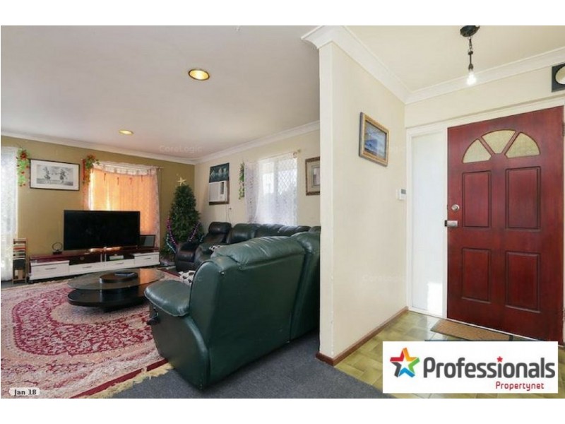 35 Hilton Crescent, Maddington WA 6109