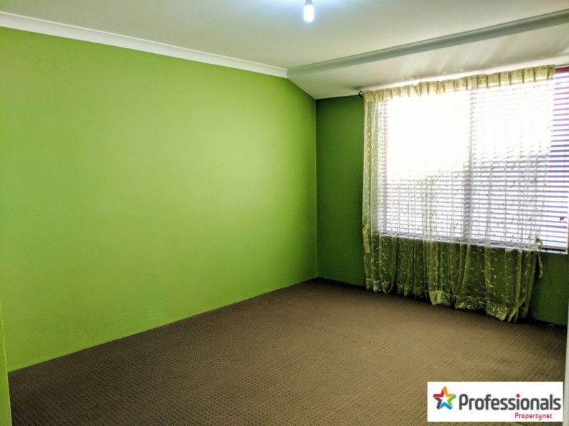 5 Mispickel Way, Wattle Grove WA 6107