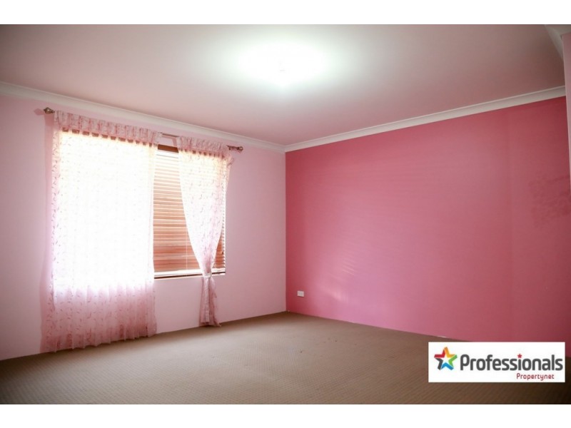 5 Mispickel Way, Wattle Grove WA 6107