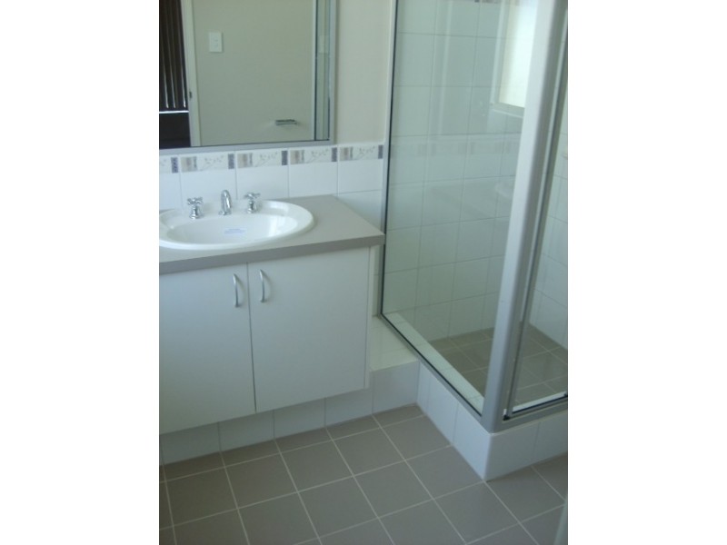 24 caribbean Turn, Aubin Grove WA 6164