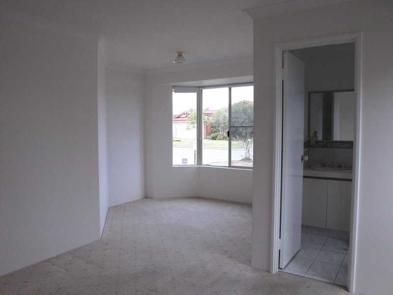 5 Delton Way, Atwell WA 6164