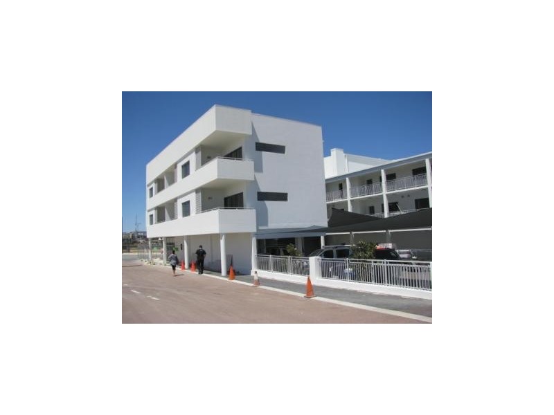 18/19 Junction Blvd, Cockburn Central WA 6164