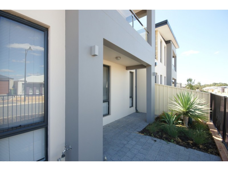 42 Birch Road, Aubin Grove WA 6164