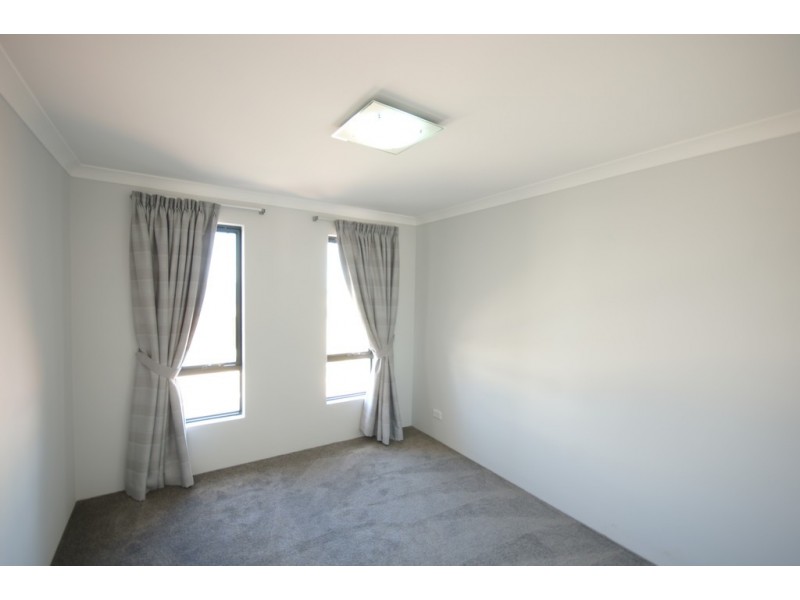 42 Birch Road, Aubin Grove WA 6164