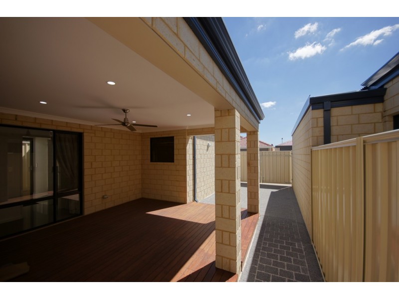 42 Birch Road, Aubin Grove WA 6164