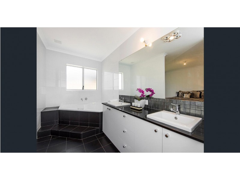 17 Loreto Way, Southern River WA 6110