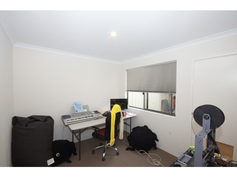 59 Adelong Avenue, Golden Bay WA 6174